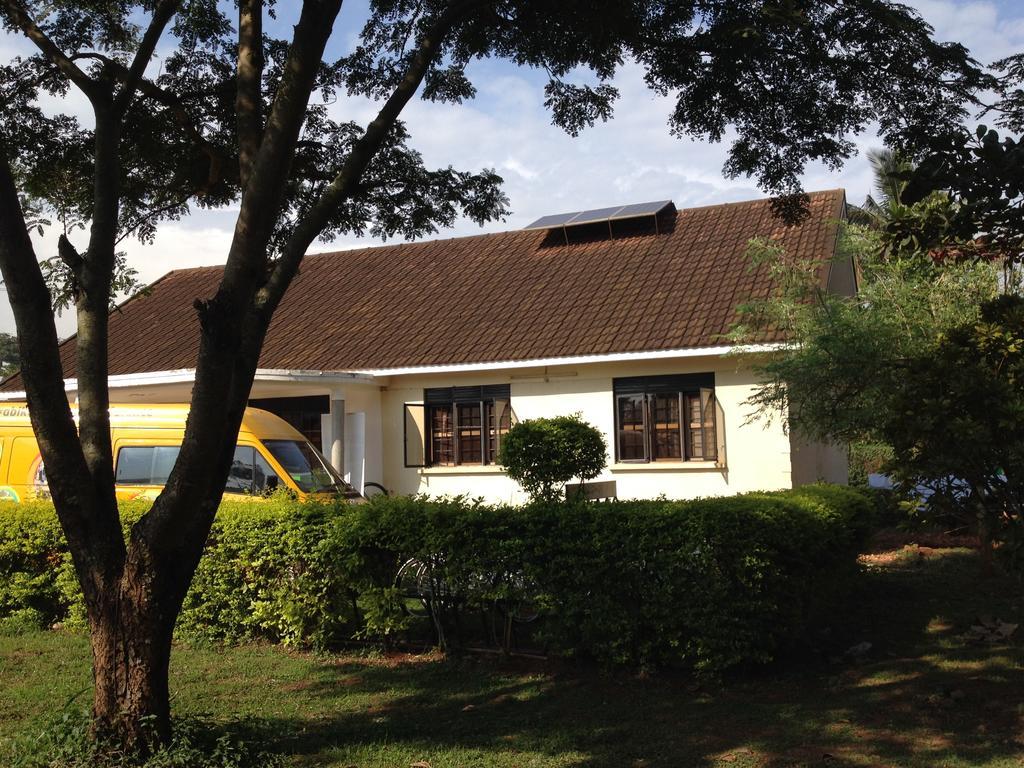 Bikeventures House Uganda Hotel Jinja Buitenkant foto