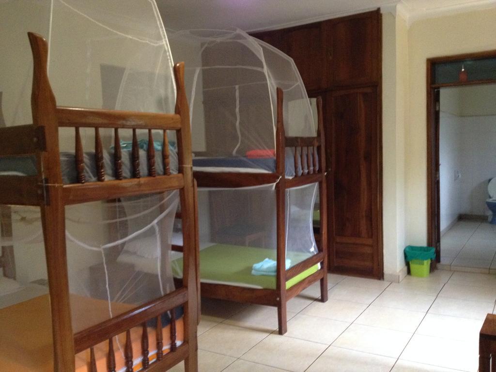 Bikeventures House Uganda Hotel Jinja Buitenkant foto