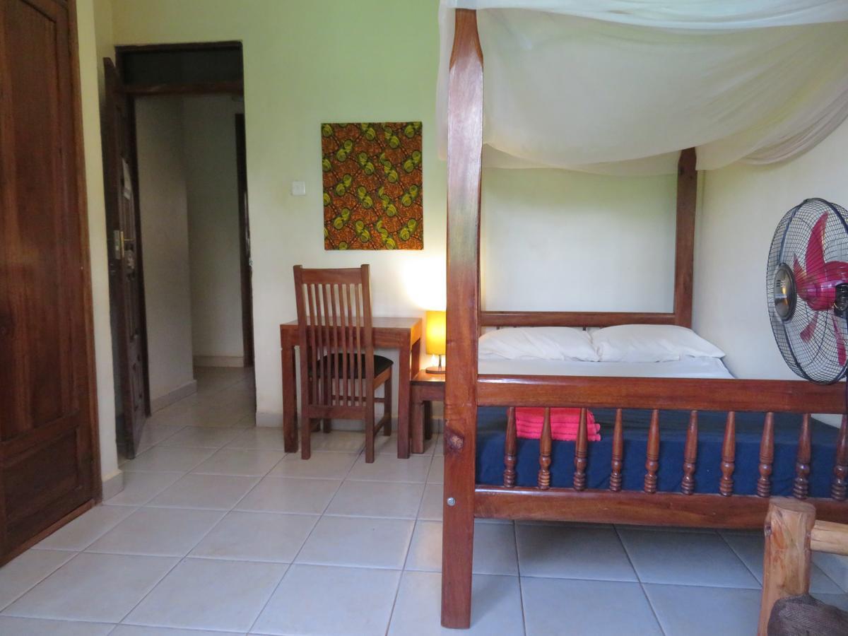 Bikeventures House Uganda Hotel Jinja Buitenkant foto